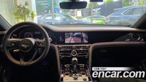 Bentley Flying Spur 4.0 S 2024 года из Южной Кореи