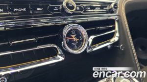 Bentley Flying Spur 4.0 S 2024 года из Южной Кореи