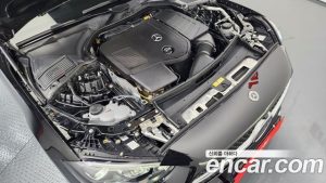 Mercedes-Benz C-Class C200 AMG Line 2024 года из Южной Кореи