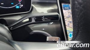 Mercedes-Benz C-Class C200 AMG Line 2024 года из Южной Кореи