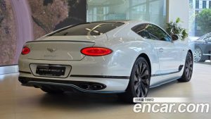 Bentley Continental 4.0 GT Azure 2024 года из Южной Кореи