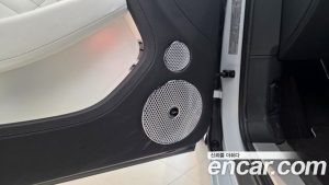 Bentley Continental 4.0 GT Azure 2024 года из Южной Кореи