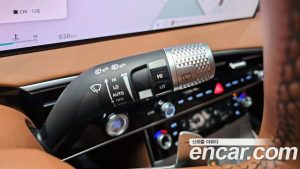 Genesis GV70 2.5T Бензин 2WD 2025 года из Южной Кореи