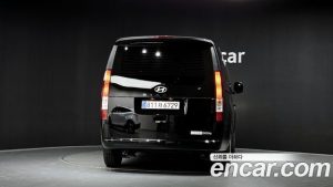 Hyundai Staria L3.5 Wagon 5 2025 года из Южной Кореи