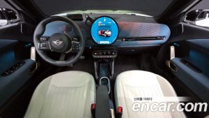 Mini Aceman SE Favoured 2025 года из Южной Кореи