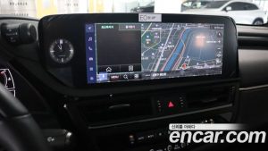 Lexus ES Luxury Plus 2026 года из Южной Кореи