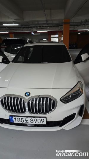 BMW 1-Series 120i M Sport 2023 года из Южной Кореи