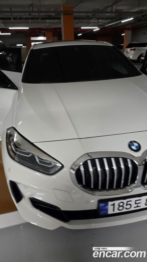 BMW 1-Series 120i M Sport 2023 года из Южной Кореи