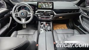 BMW 5-Series 530i M Sport 2023 года из Южной Кореи