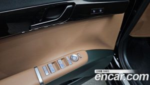 Hyundai Grandeur Exclusive 2025 года из Южной Кореи
