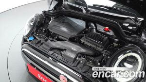 Mini Cooper 5Door CLASSIC 2024 года из Южной Кореи