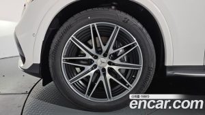 Mercedes-Benz GLC-Class AMG GLC43 4MATIC 2025 года из Южной Кореи