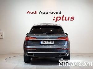 Audi Q5 45 TFSI 4WD Premium 2024 года из Южной Кореи