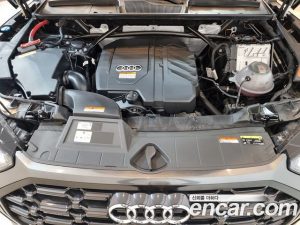 Audi Q5 45 TFSI 4WD Premium 2024 года из Южной Кореи