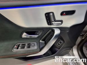 Mercedes-Benz CLA-Class CLA250 4MATIC 2023 года из Южной Кореи