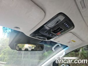 Hyundai Staria 4WD Lounge 9-Seater 2025 года из Южной Кореи