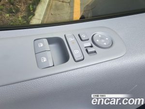 Hyundai Staria 4WD Lounge 9-Seater 2025 года из Южной Кореи