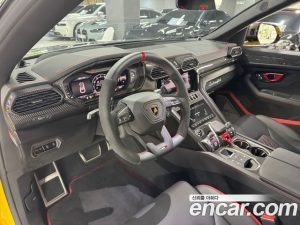 Lamborghini Urus 4.0 V8 Performante 2024 года из Южной Кореи