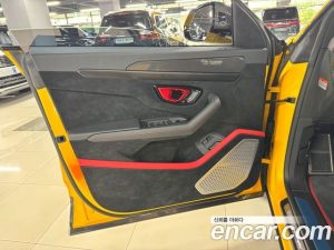 Lamborghini Urus 4.0 V8 Performante 2024 года из Южной Кореи