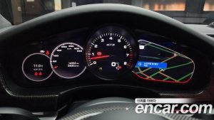 Porsche Panamera 4.0 GTS 2023 года из Южной Кореи