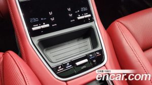 Porsche Panamera 4.0 GTS 2023 года из Южной Кореи