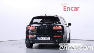 Mini Clubman JCW 2023 года из Южной Кореи
