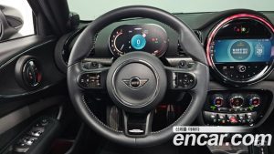 Mini Clubman JCW 2023 года из Южной Кореи