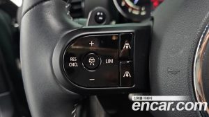 Mini Clubman JCW 2023 года из Южной Кореи