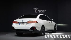BMW 5-Series 530e M Sport 2024 года из Южной Кореи