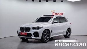 BMW X5 xDrive 30d M Sport 2023 года из Южной Кореи