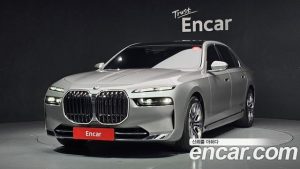 BMW 7-Series 740i sDrive Design Pure Excellence 2023 года из Южной Кореи