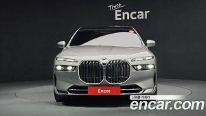 BMW 7-Series 740i sDrive Design Pure Excellence 2023 года из Южной Кореи