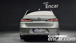 BMW 7-Series 740i sDrive Design Pure Excellence 2023 года из Южной Кореи