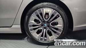 BMW 7-Series 740i sDrive Design Pure Excellence 2023 года из Южной Кореи