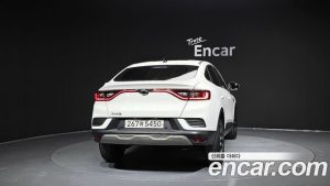 Renault-KoreaSamsung XM3 1.6 GTe RE 2023 года из Южной Кореи
