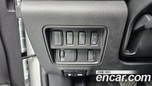 Renault-KoreaSamsung QM6 2.0 GDe LE Signature 2WD 2023 года из Южной Кореи