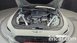 Genesis G70 Бензин 2.5T 2WD 2024 года из Южной Кореи