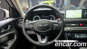 Genesis G70 Бензин 2.5T 2WD 2024 года из Южной Кореи