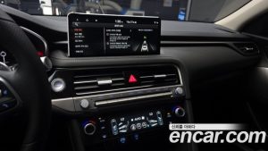 Genesis G70 Бензин 2.5T 2WD 2024 года из Южной Кореи