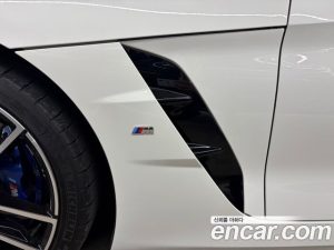 BMW Z4 sDrive20i M Sport 2025 года из Южной Кореи