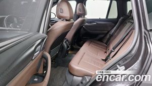 BMW X3 xDrive 20i M Sport 2023 года из Южной Кореи