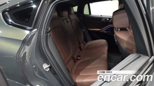 BMW X6 xDrive40d M Sport Online Exclusive 2023 года из Южной Кореи