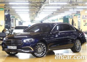 Mercedes-Benz E-Class E450 4MATIC Exclusive 2023 года из Южной Кореи