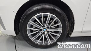 BMW 2-Series 220i Luxury 2025 года из Южной Кореи