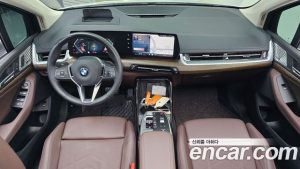 BMW 2-Series 220i Luxury 2025 года из Южной Кореи