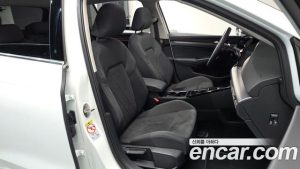 Volkswagen Golf 2.0 TDI Prestige 2024 года из Южной Кореи