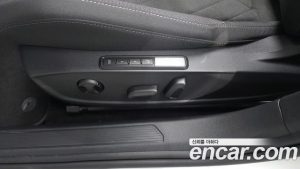 Volkswagen Golf 2.0 TDI Prestige 2024 года из Южной Кореи