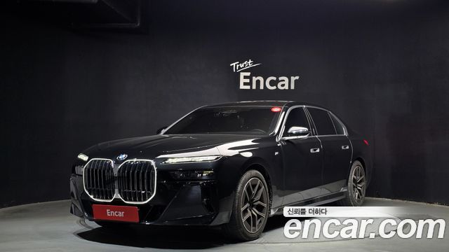 BMW 7-Series 740d xDrive M Sport 2025 года из Кореи