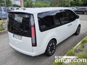Hyundai Staria Lounge 9-Seater 2025 года из Южной Кореи