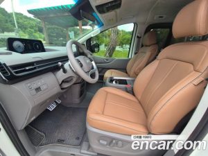 Hyundai Staria Lounge 9-Seater 2025 года из Южной Кореи